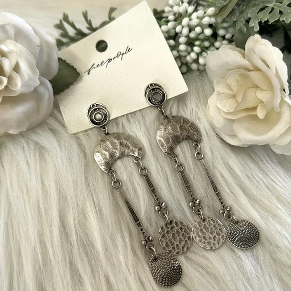 Free People Back To Brooklyn Dangle Silver Tone Boho Earrings - Picture 3 of 12